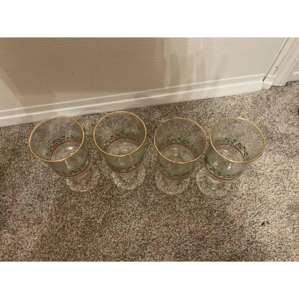 Vtg Arby's 1985 Holly & Berry Christmas Goblet Set (4)